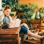 Všetko o drevenom záhradnom nábytku pred letom ako ošetriť drevený záhradný nábytok