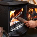 Akým drevom či drevnými náhradami kúriť?