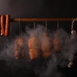 Aké drevo na údenie môžete použiť a aké radšej vynechať? Aké drevo na údenie použiť - mäsové výrobky
